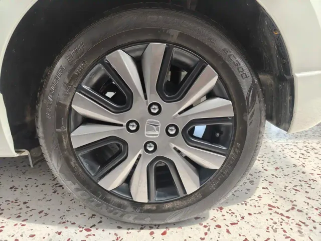 Honda Fit — Фото автомобиля 17