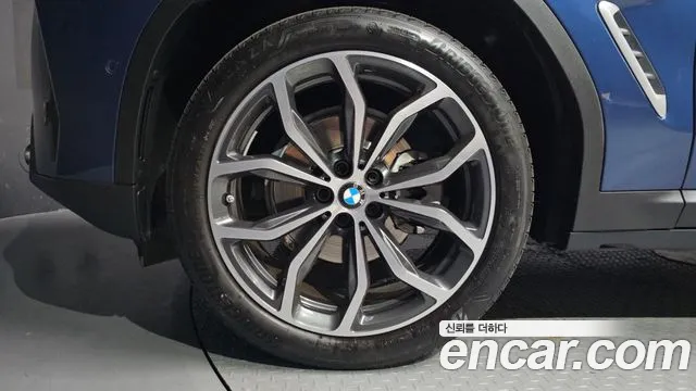 BMW X4 — Фото автомобиля 5
