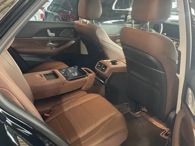 Mercedes-Benz GLE-Class — Фото автомобиля 7