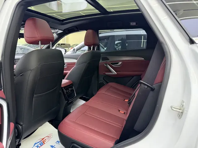 Jetour X70 Plus — Фото автомобиля 7