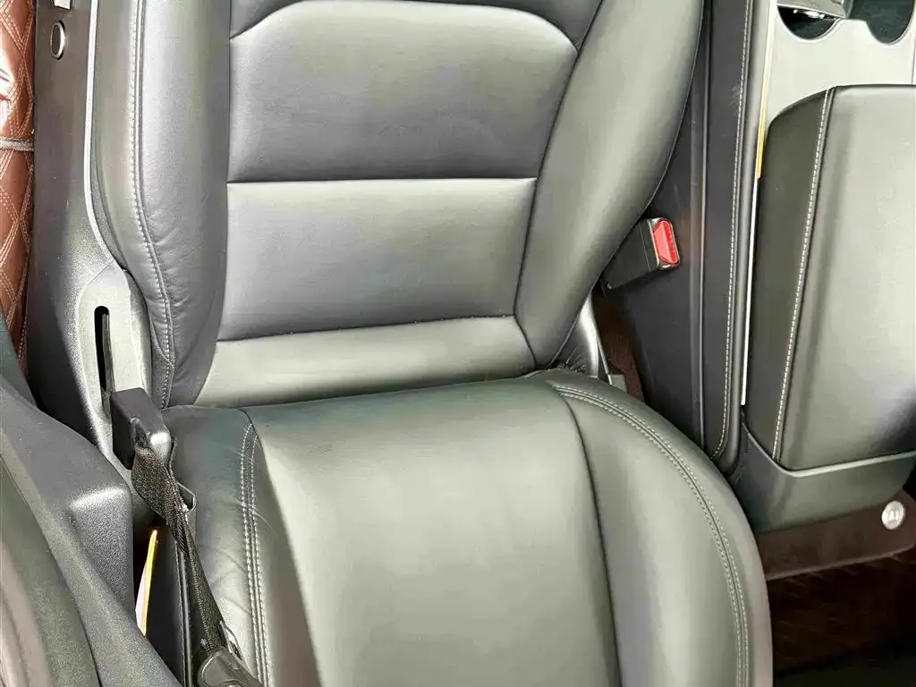 Tesla Model 3 2022 Model Rear-Wheel Drive Version — Фото автомобиля 14