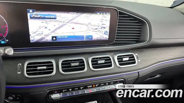 Mercedes-Benz GLE-Class — Фото автомобиля 19