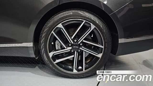 Genesis G80 RG3 — Фото автомобиля 6