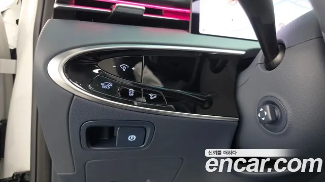 Genesis GV70 — Фото автомобиля 26