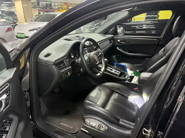 Porsche Macan — Фото автомобиля 7