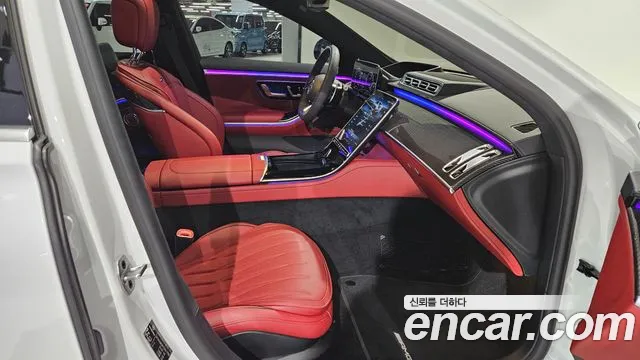 Mercedes-Benz S-Class — Фото автомобиля 18