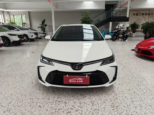 Toyota Corolla — Фото автомобиля 2