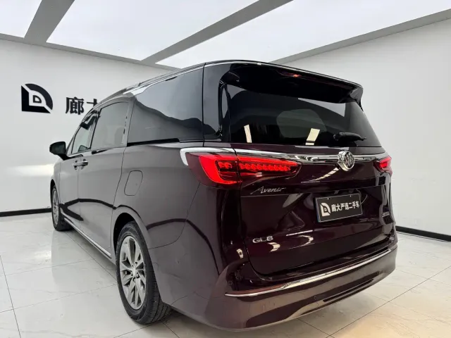 Buick Buick GL8 2023 Avenir 6-Seater Executive Edition — Фото автомобиля 5