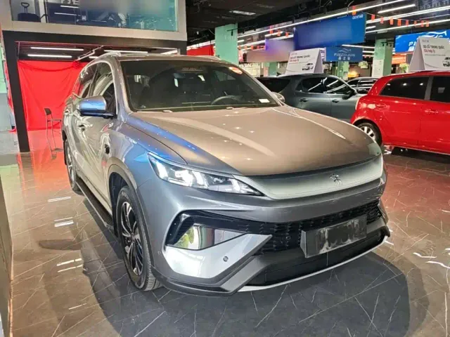 BYD Song Pro — Фото автомобиля 3