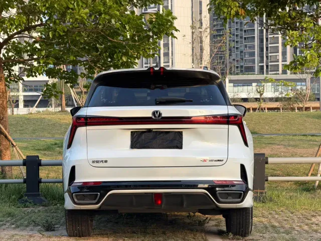 Changan CS75 Plus — Фото автомобиля 22