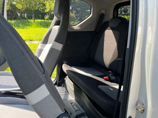 Wuling Hongguang Mini EV — Фото автомобиля 6