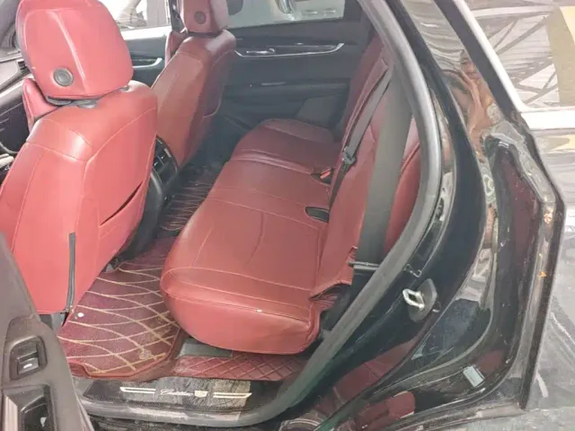 Cadillac Cadillac XT5 2022 2.0T 2WD Luxury — Фото автомобиля 16