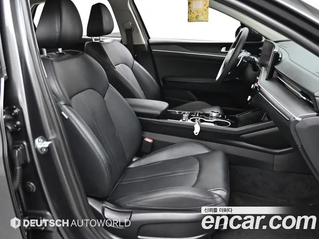 Kia K5 Generation 3 — Фото автомобиля 10