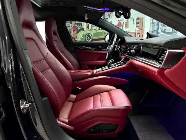 Porsche Panamera — Фото автомобиля 28