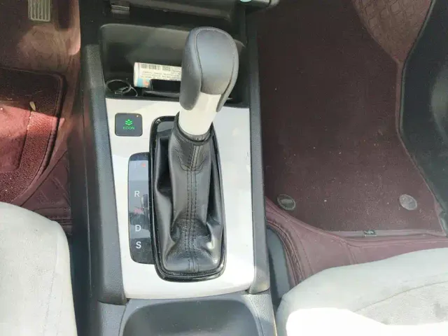 Honda Fit — Фото автомобиля 16