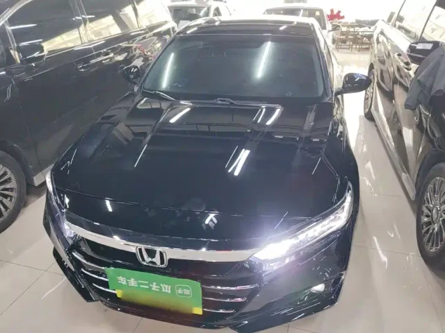 Honda Accord — Фото автомобиля 2