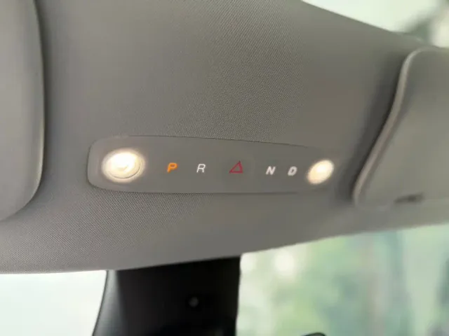 Tesla Model Y — Фото автомобиля 7