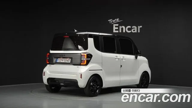 Kia RAY Новый Kia Ray Signature X Line — Фото автомобиля 2
