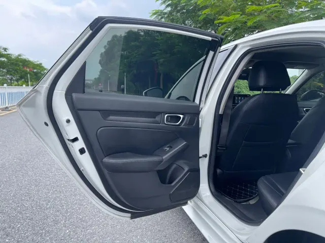 Honda Civic — Фото автомобиля 29