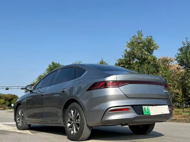 BYD Qin PLUS — Фото автомобиля 5