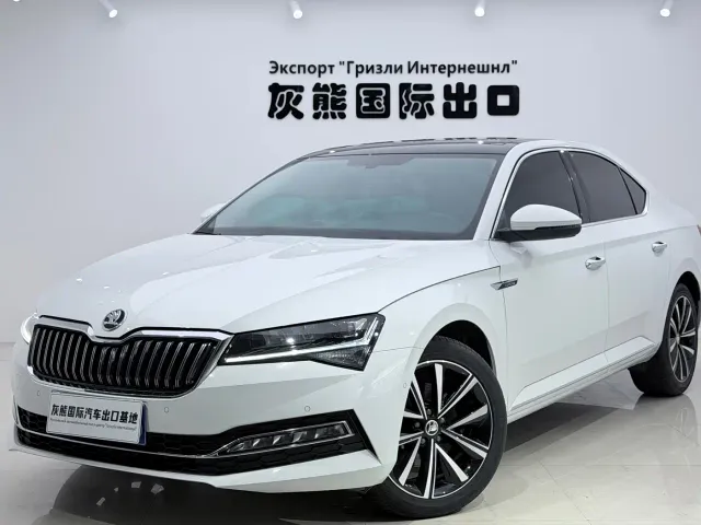 Фотография автомобиля — Skoda Superb