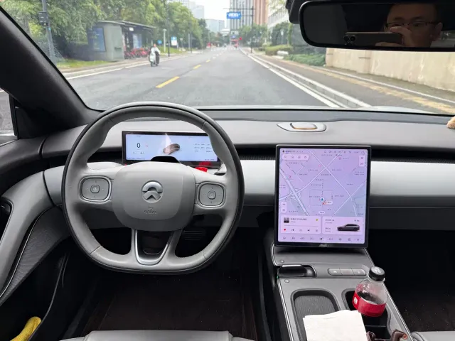 Nio ET5 Touring — Фото автомобиля 14