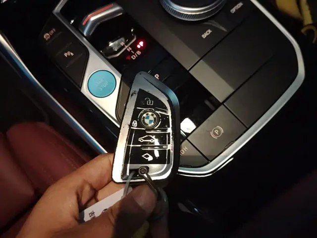BMW i3 — Фото автомобиля 8