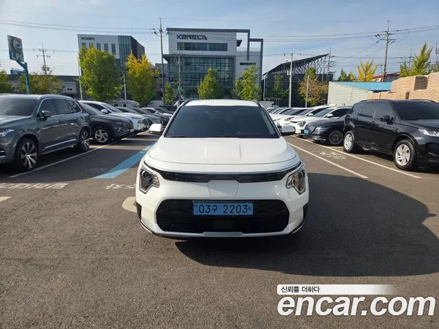 Фотография автомобиля — Kia Niro