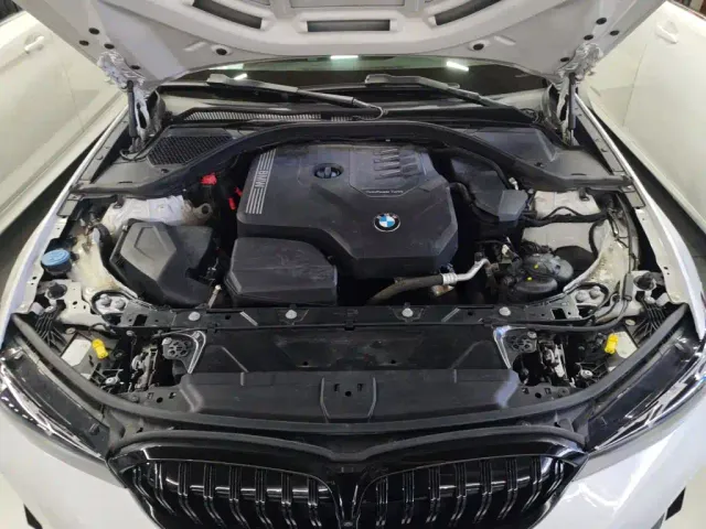 BMW 3 Series — Фото автомобиля 19
