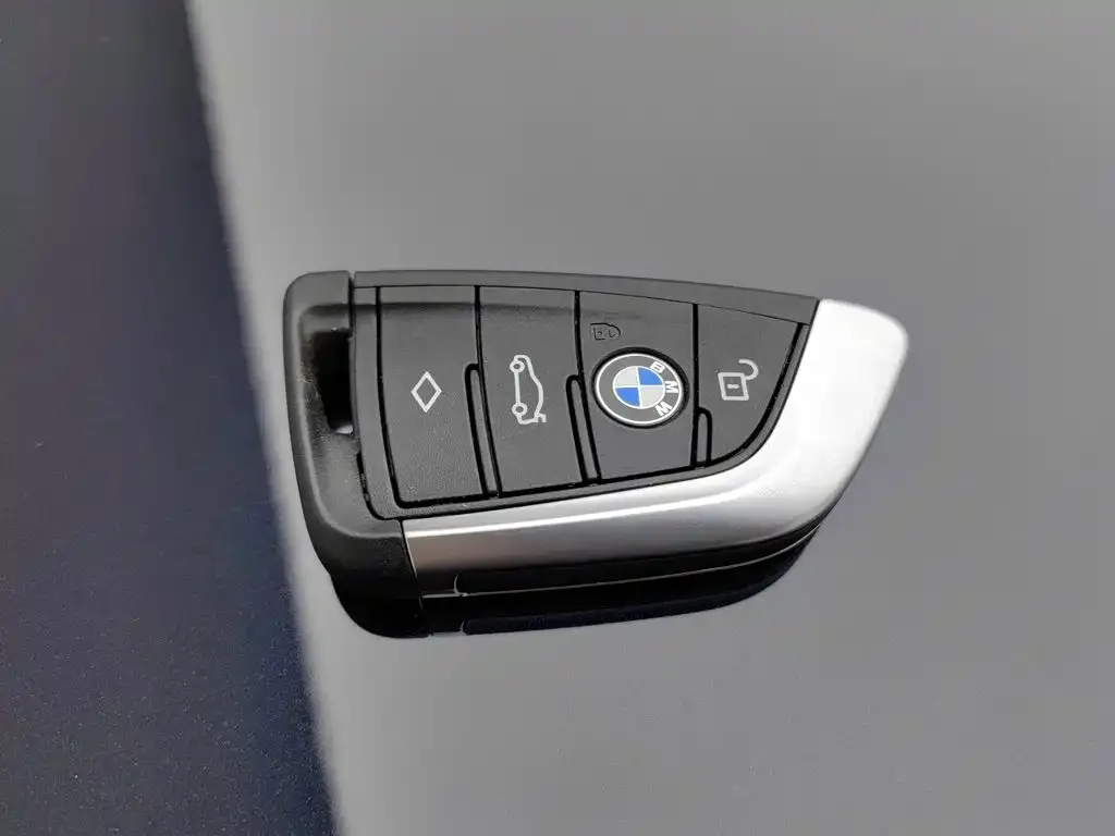 BMW BMW iX3 2023 Leading Type — Фото автомобиля 19