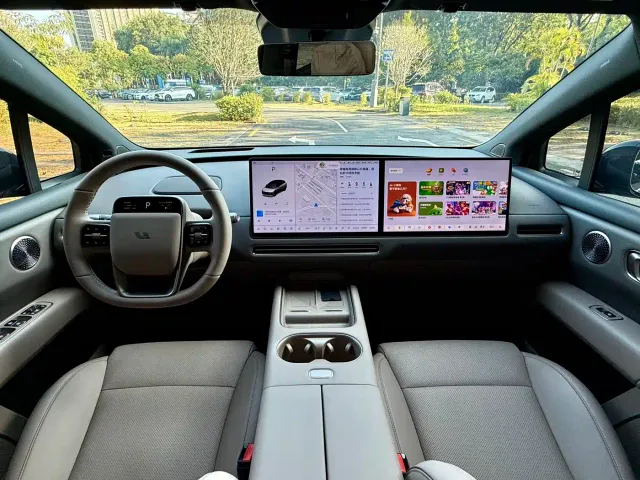 Li Auto i6 — Фото автомобиля 10