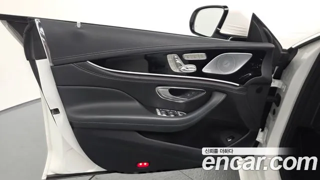 Mercedes-Benz AMG GT 4 двери 43 4MATIC+ — Фото автомобиля 24