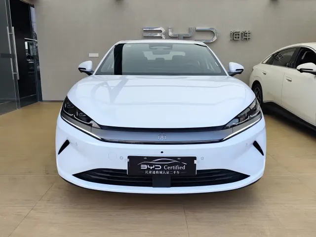 BYD Qin L — Фото автомобиля 2