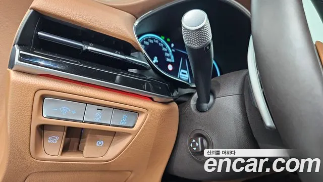 Genesis G80 Бензин 3.5 турбо AWD — Фото автомобиля 17