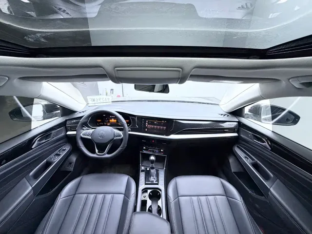Volkswagen Passat — Фото автомобиля 20