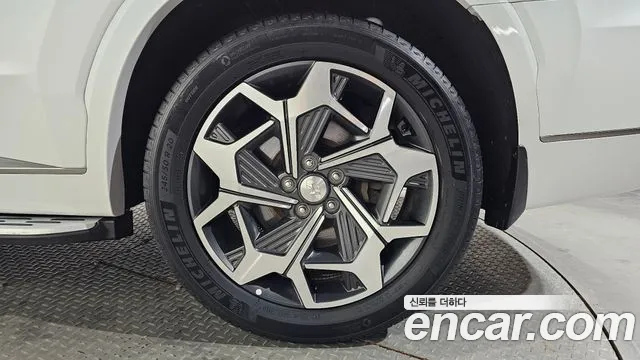 Hyundai Palisade Palisade Бензин 3.8 2WD — Фото автомобиля 21
