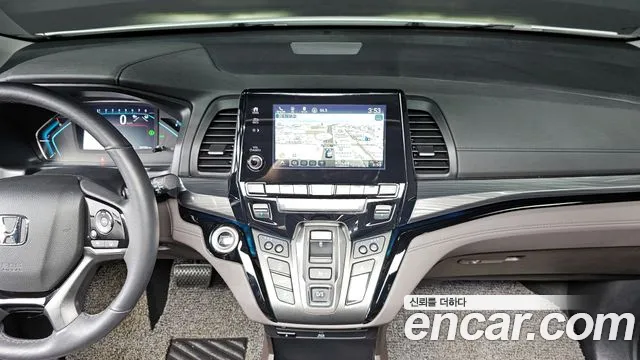 Honda Odyssey — Фото автомобиля 14