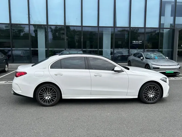 Mercedes-Benz C-Class — Фото автомобиля 15