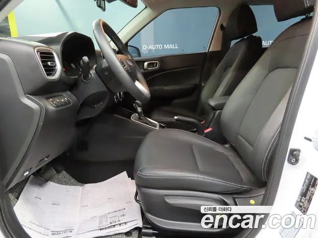 Hyundai Venue — Фото автомобиля 6