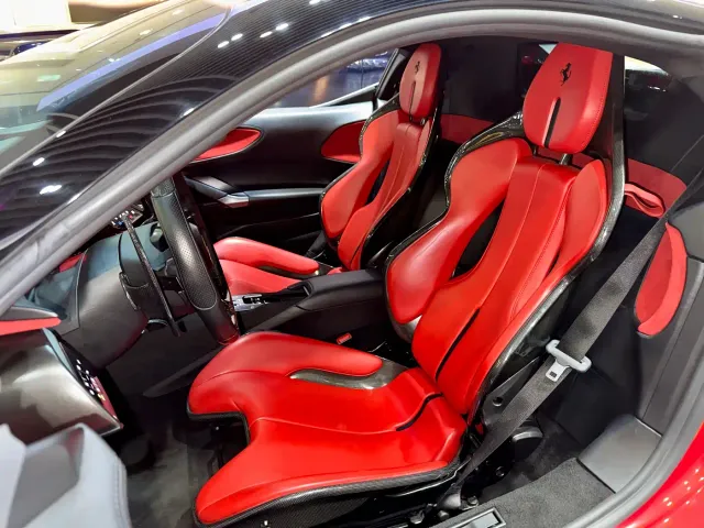 Ferrari SF90 — Фото автомобиля 15