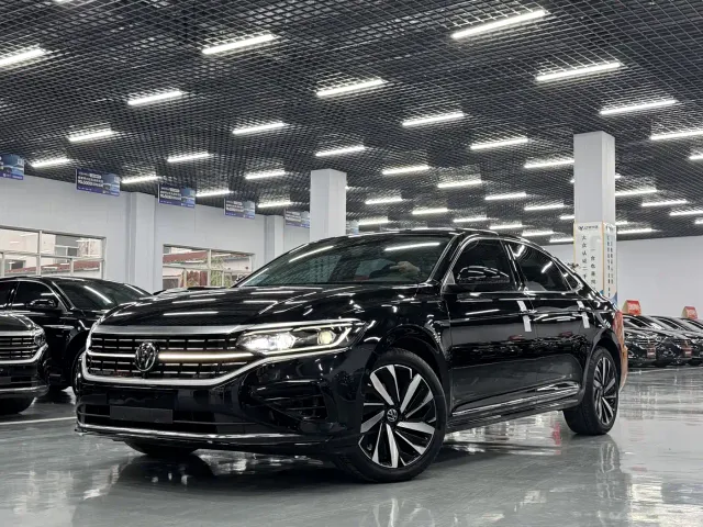 Фотография автомобиля — Volkswagen Passat