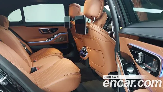 Mercedes-Benz S-Class — Фото автомобиля 10