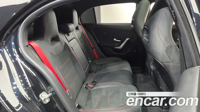Mercedes-Benz A-Class W177 — Фото автомобиля 17
