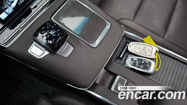 Hyundai Grandeur Новый Grandeur IG — Фото автомобиля 8