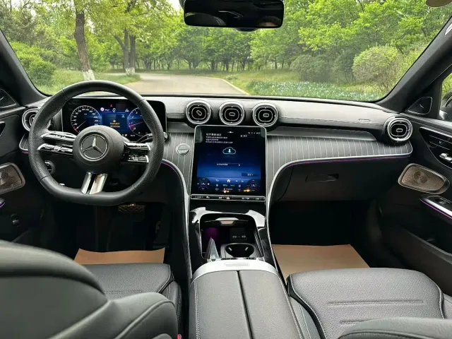 Mercedes-Benz C-Class — Фото автомобиля 6