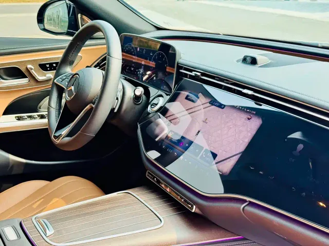 Mercedes-Benz E-Class — Фото автомобиля 13