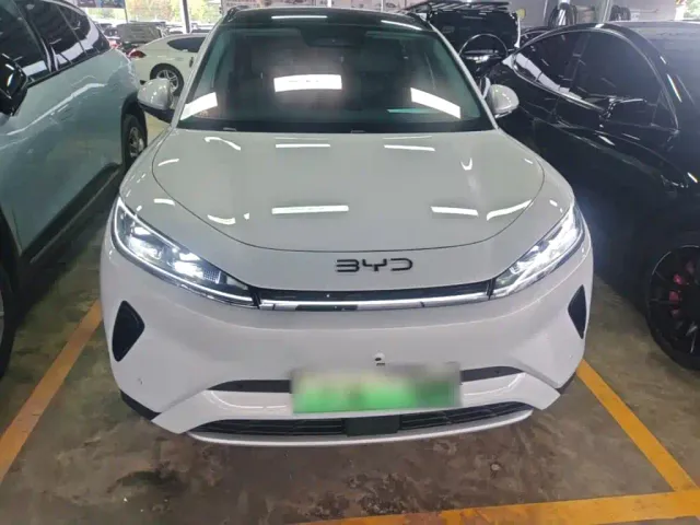 BYD Sealion 05 EV — Фото автомобиля 2