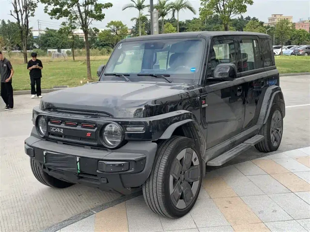 Фотография автомобиля — iCAR V23