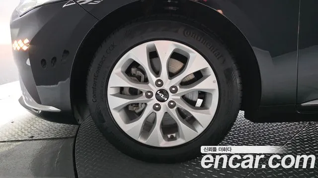 Kia K8 2.5 Бензин 2WD — Фото автомобиля 5