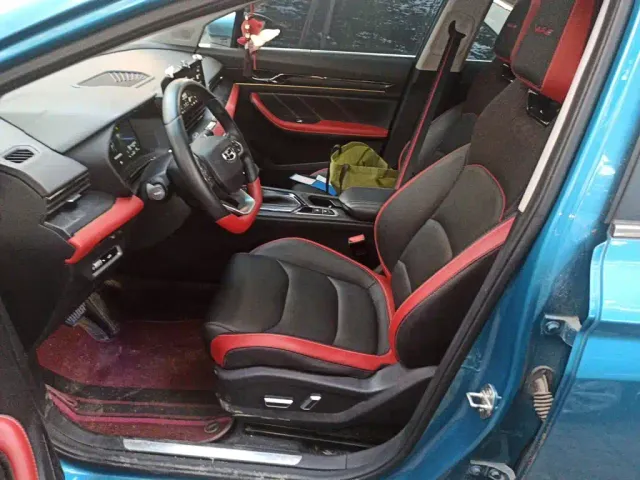Geely Emgrand S — Фото автомобиля 7